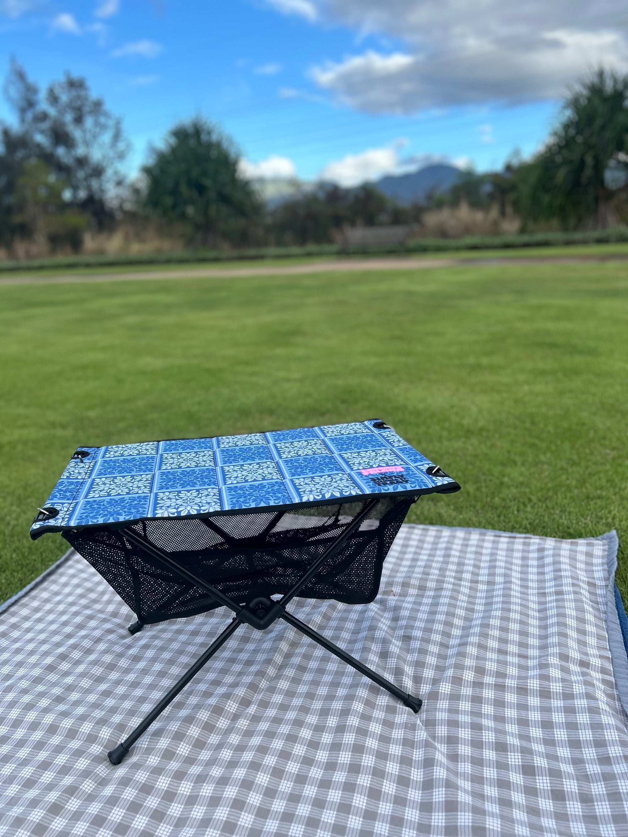 HoloHolo Table COLLAB